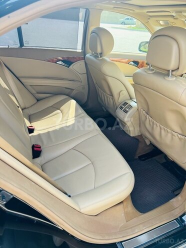 Mercedes E 230 2007, 334,000 km - 2.5 l - Bakı