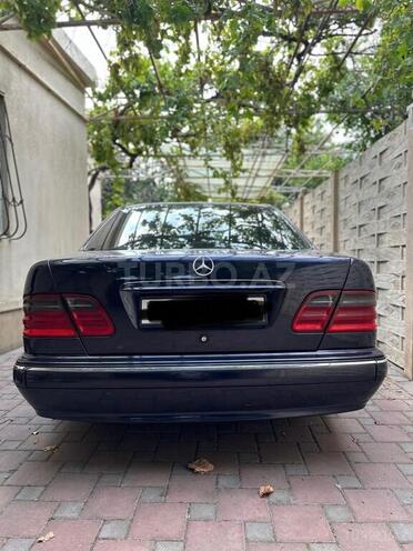 Mercedes E 280 4MATIC 1999, 416,000 km - 2.8 l - Şirvan
