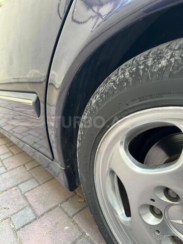 Mercedes E 280 4MATIC 1999, 416,000 km - 2.8 l - Şirvan