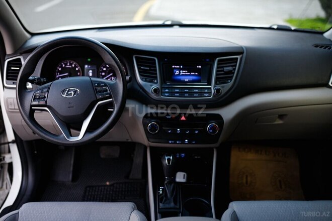 Hyundai Tucson 2015, 208,000 km - 2.0 l - Bakı