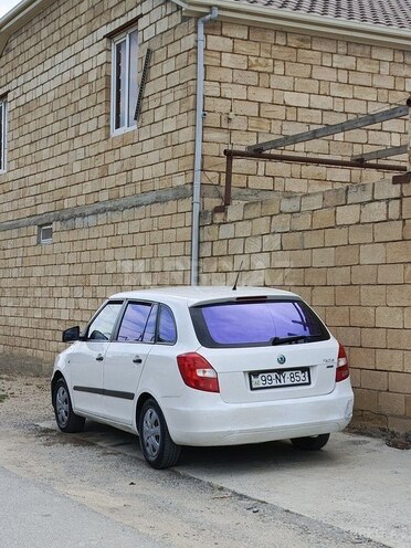 Skoda Fabia 2012, 284,000 km - 1.2 l - Şirvan