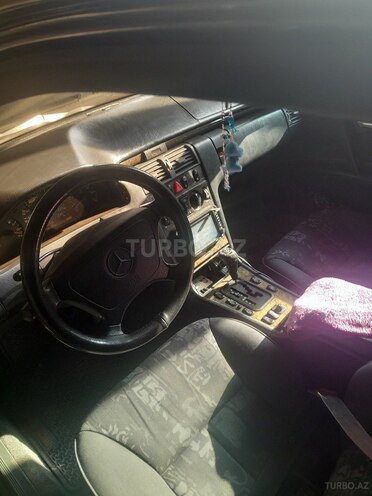 Mercedes E 240 1998, 259,000 km - 2.4 l - Şəmkir