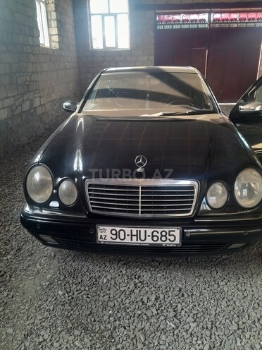 Mercedes E 240 1998, 259,000 km - 2.4 l - Şəmkir