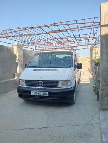 Mercedes Vito 2000, 220,000 km - 2.2 l - Qazax