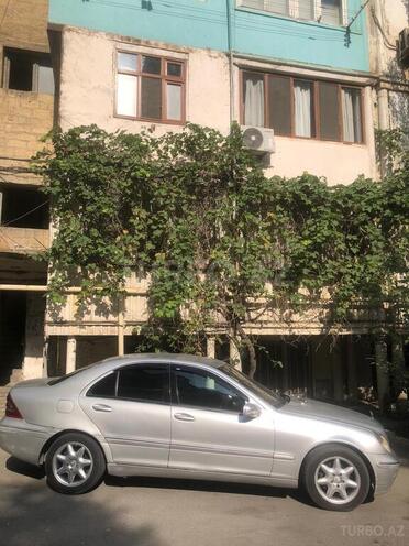 Mercedes C 220 d 2000, 430,156 km - 2.2 л - Bakı
