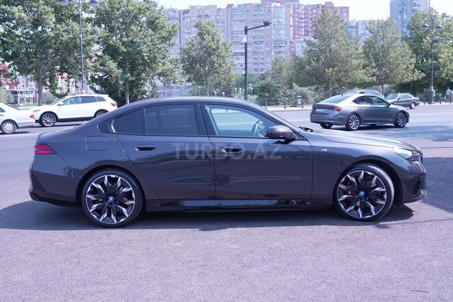 BMW i5 2023, 18,100 km - 0.0 l - Bakı