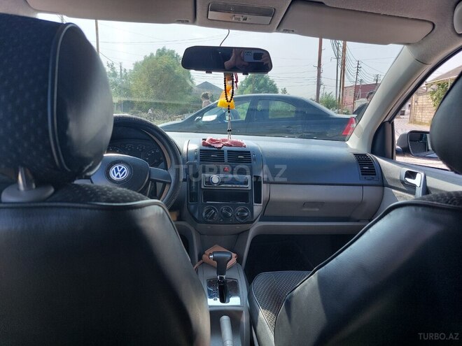 Volkswagen Polo 2002, 228,900 km - 1.4 l - Bakı