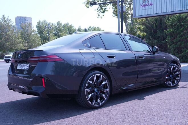 BMW i5 2023, 18,100 km - 0.0 l - Bakı