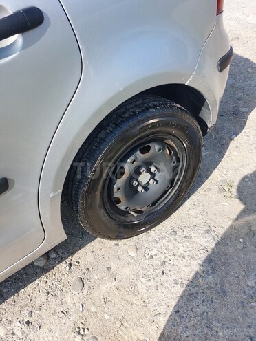 Volkswagen Polo 2002, 228,900 km - 1.4 l - Bakı