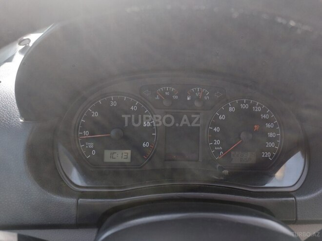 Volkswagen Polo 2002, 228,900 km - 1.4 l - Bakı