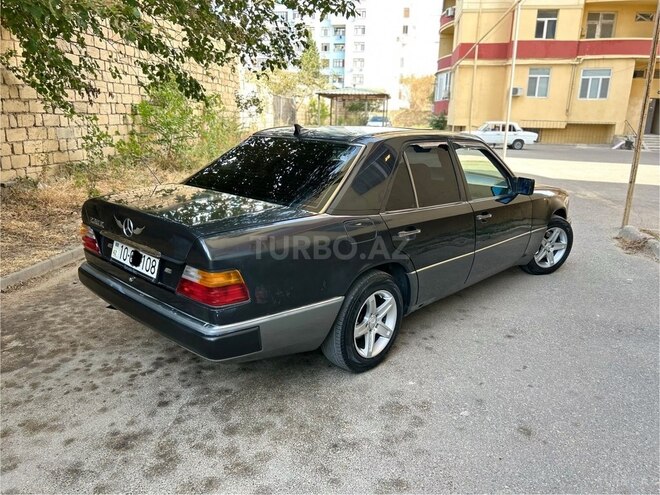 Mercedes E 230 1991, 461,000 km - 2.3 l - Bakı