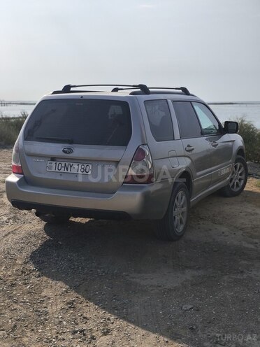 Subaru Forester 2005, 297,729 km - 2.5 л - Bakı