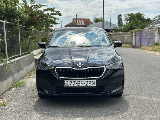Skoda Rapid 2021, 95,000 km - 1.6 l - Bakı