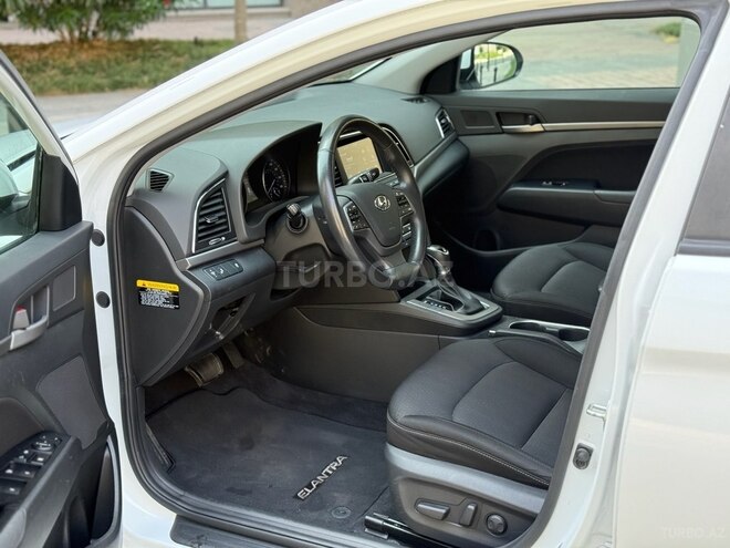 Hyundai Elantra 2017, 56,182 km - 2.0 l - Bakı