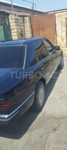 Mercedes E 200 1991, 410,000 km - 2.0 l - Sumqayıt