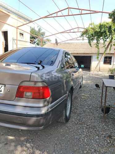 BMW 523 1997, 175,000 km - 2.5 л - Bərdə