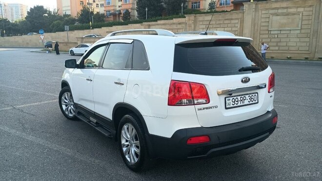 Kia Sorento 2010, 276,000 km - 2.0 l - Bakı