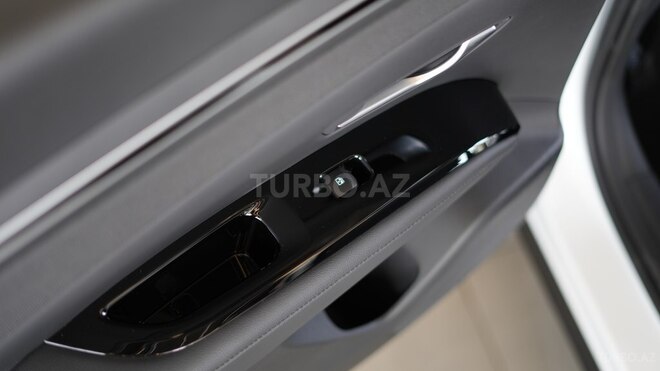 Hyundai Tucson L-11