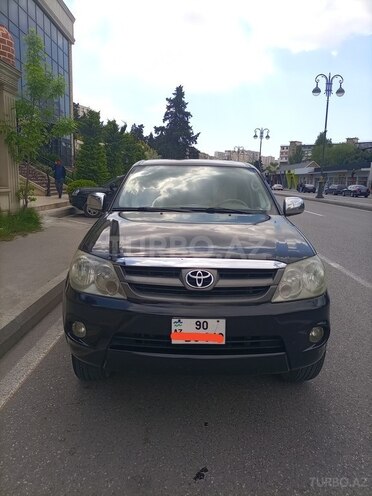 Toyota Fortuner 2005, 259,000 km - 2.7 l - Qəbələ
