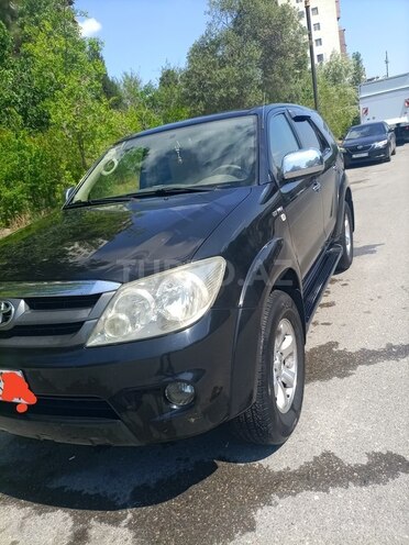 Toyota Fortuner 2005, 259,000 km - 2.7 l - Qəbələ