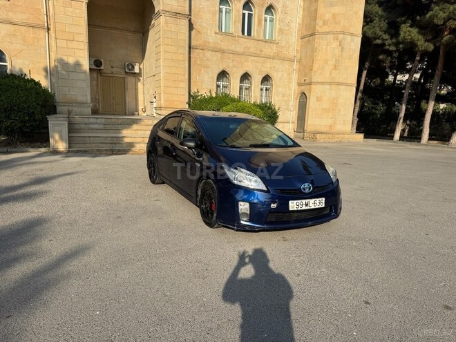 Toyota Prius 2010, 370,000 km - 1.8 l - Bakı