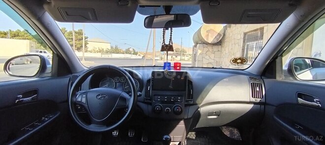 Hyundai i30 2008, 313,000 km - 1.6 l - Bakı