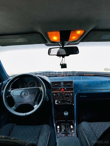 Mercedes C 200 1997, 698,518 km - 2.0 л - Sumqayıt