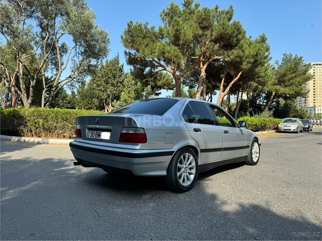 BMW 320 1996, 280,000 km - 2.0 л - Bakı