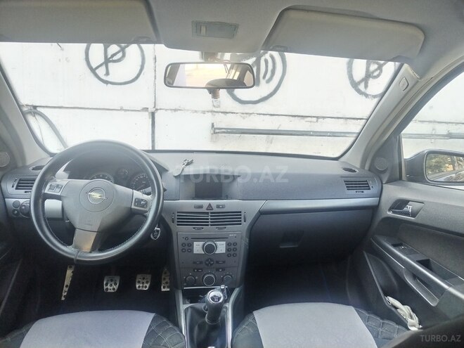 Opel Astra 2004, 176,000 km - 1.4 l - Bakı