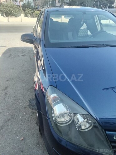Opel Astra 2004, 176,000 km - 1.4 l - Bakı