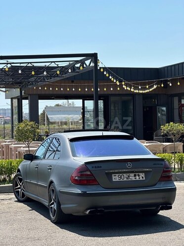 Mercedes E 270 2003, 395,000 km - 2.7 l - Bakı