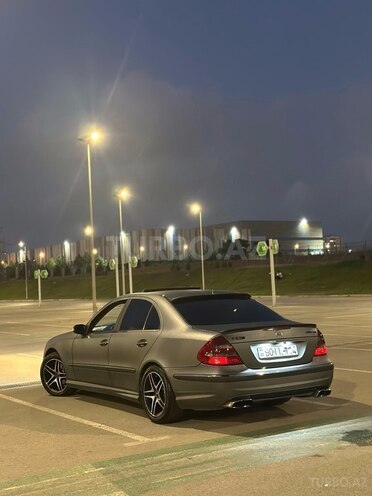 Mercedes E 270 2003, 395,000 km - 2.7 l - Bakı