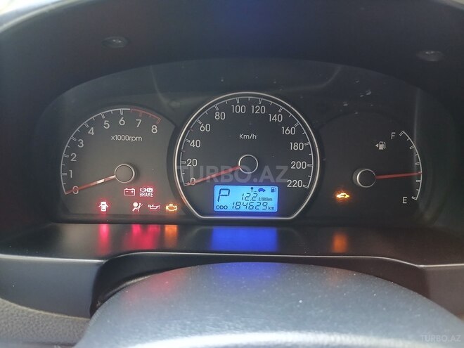 Hyundai Elantra 2010, 184,629 km - 2.0 l - Bakı