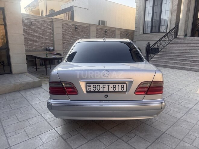 Mercedes E 280 1999, 490,000 km - 2.8 l - Bakı