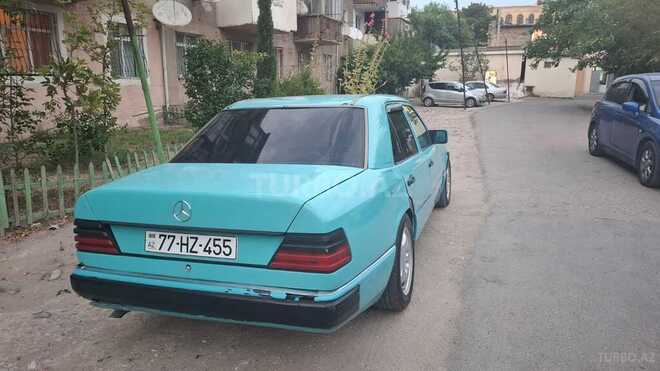 Mercedes E 260 1985, 380,000 km - 2.6 l - Sumqayıt