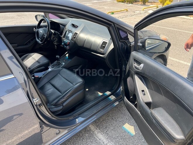 Kia K3 2014, 200,600 km - 1.6 l - Bakı