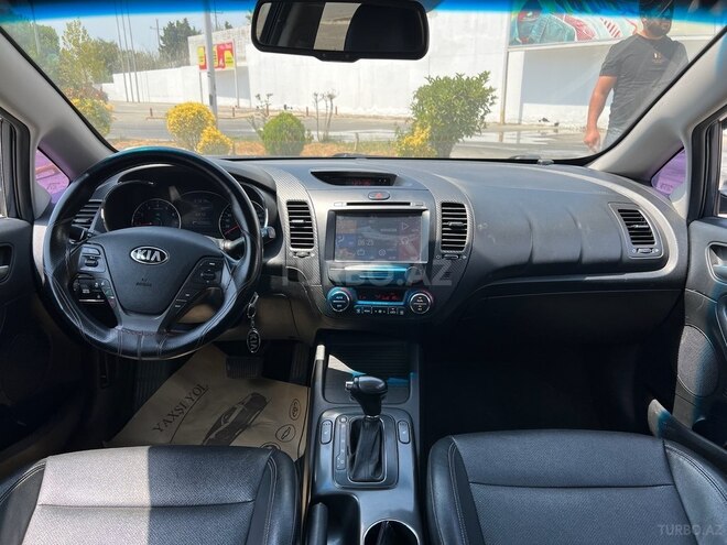 Kia K3 2014, 200,600 km - 1.6 l - Bakı