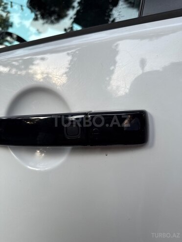 Land Rover Discovery 2016, 200,000 km - 3.0 l - Bakı