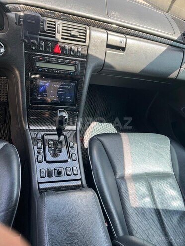 Mercedes E 240 2000, 270,000 km - 2.4 l - Bakı