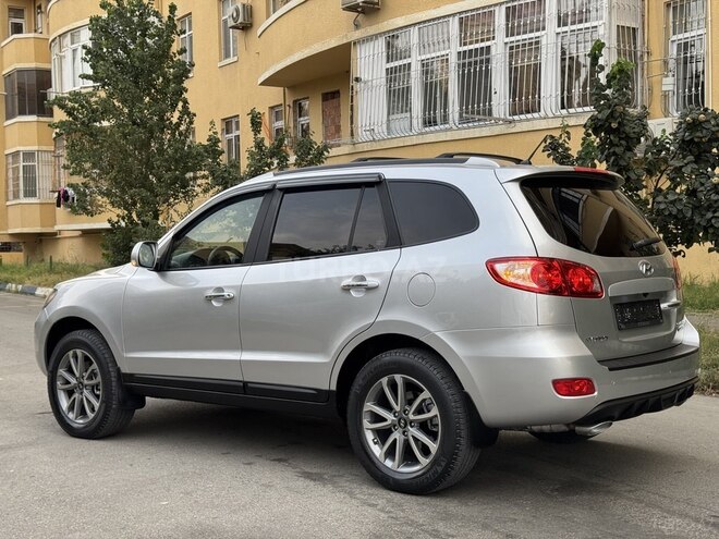 Hyundai Santa Fe 2009, 176,000 km - 2.7 l - Bakı