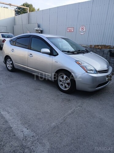 Toyota Prius 2009, 275,000 km - 1.5 l - Sumqayıt