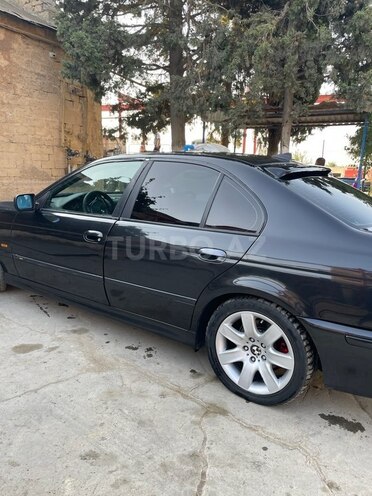 BMW 528 1996, 320,000 km - 2.8 l - Bakı