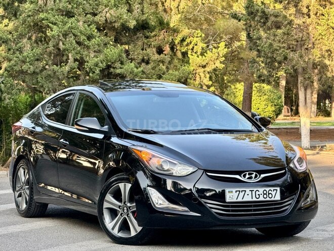 Hyundai Elantra-1