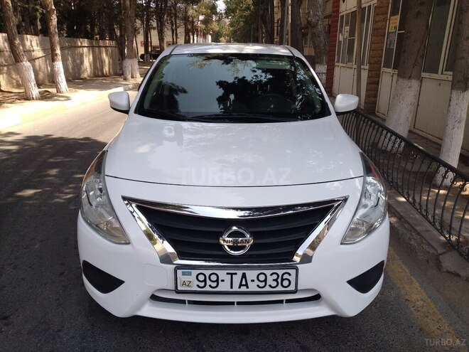 Nissan Sunny 2015, 130,000 km - 1.6 л - Sumqayıt