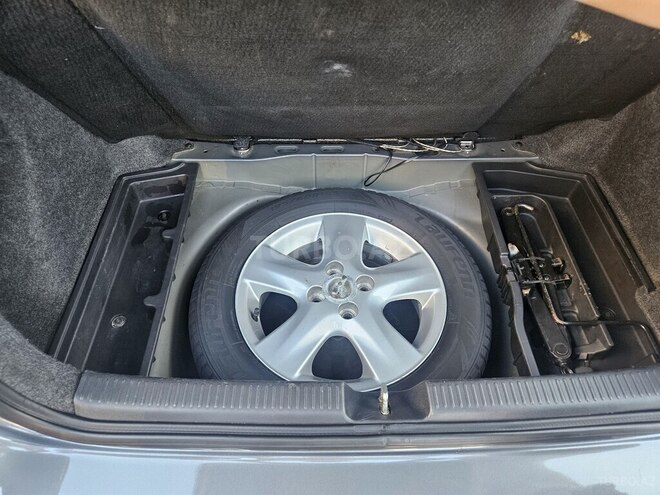 Toyota Corolla 2006, 173,256 km - 1.4 l - Bakı