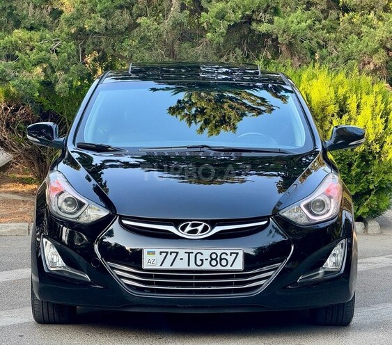 Hyundai Elantra-5