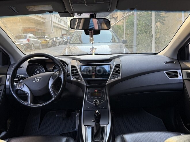 Hyundai Avante 2015, 119,000 km - 1.6 л - Bakı