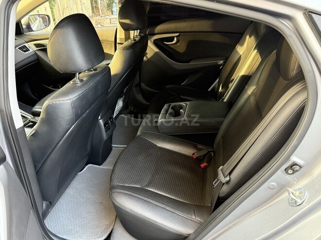 Hyundai Avante 2015, 119,000 km - 1.6 л - Bakı