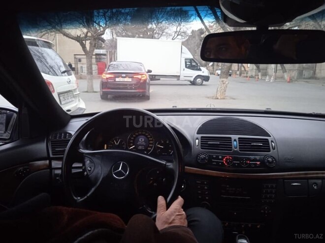 Mercedes E 220 d 2004, 450,000 km - 2.2 l - Sabirabad