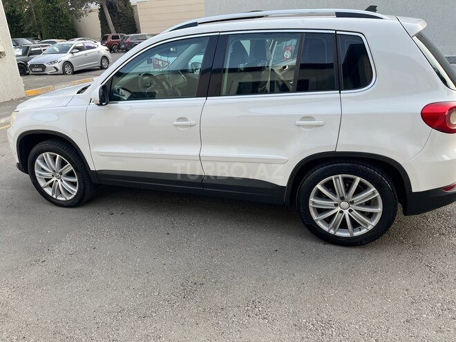 Volkswagen Tiguan 2009, 170,000 km - 2.0 l - Bakı